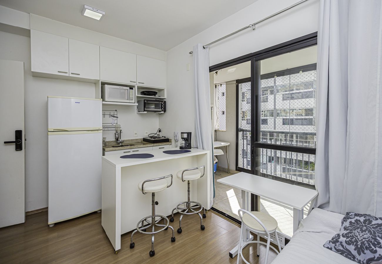 Apartamento em São Paulo - Apto c/ piscina, academia e garagem na Zona Sul Apartamento em São Paulo - Apto c/ piscina, academia e garagem na Zona Sul