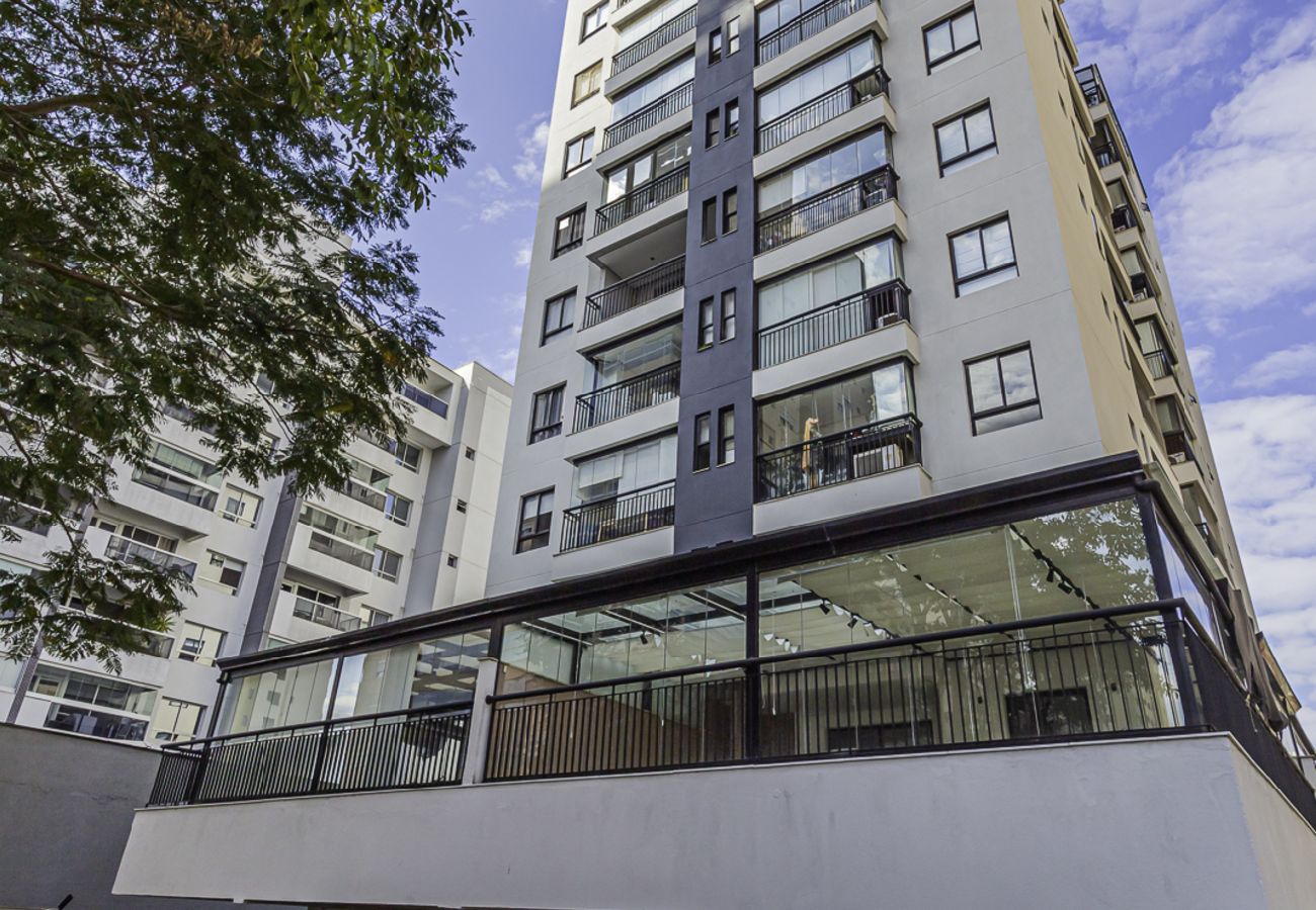 Apartamento em São Paulo - Apto c/ piscina, academia e garagem na Zona Sul Apartamento em São Paulo - Apto c/ piscina, academia e garagem na Zona Sul
