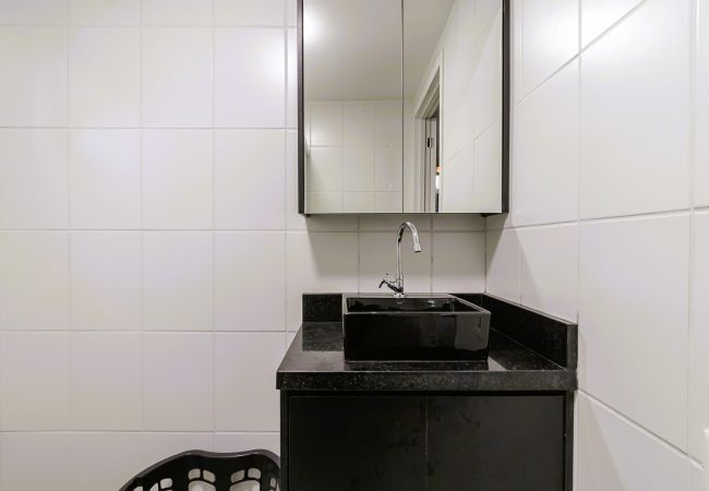 Apartamento em São Paulo - Studio c/ academia e piscina a 3 min do Allianz Apartamento em São Paulo - Studio c/ academia e piscina a 3 min do Allianz