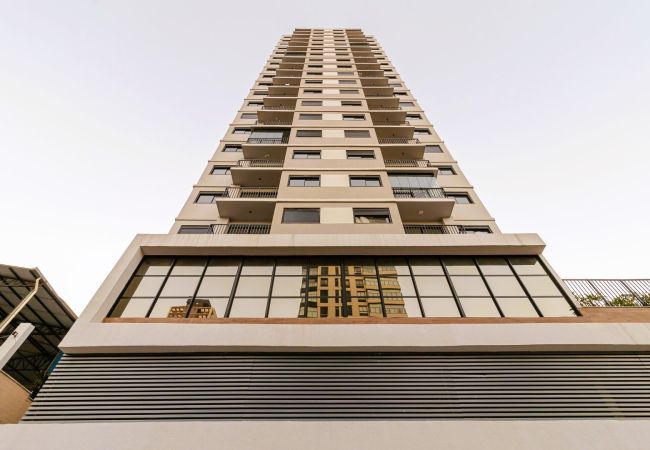 Apartamento em São Paulo - Studio c/ academia e piscina a 3 min do Allianz Apartamento em São Paulo - Studio c/ academia e piscina a 3 min do Allianz