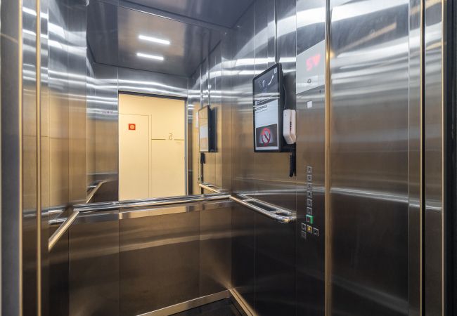 Estúdio em São Paulo - OSCAR FREIRE, PISCINA, ACADEMIA Estúdio em São Paulo - OSCAR FREIRE, PISCINA, ACADEMIA