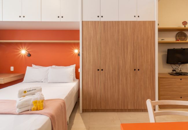 Apartamento em Rio de Janeiro - 10 minutos da praia de Copacabana | RC305 Apartamento em Rio de Janeiro - 10 minutos da praia de Copacabana | RC305