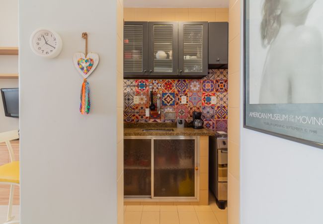 Apartamento em Rio de Janeiro - 10 minutos da praia de Copacabana | RC305 Apartamento em Rio de Janeiro - 10 minutos da praia de Copacabana | RC305