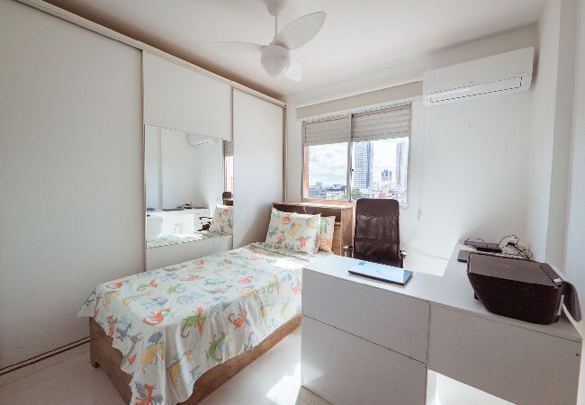 Apartamento em João Pessoa - Apto Pet-friendly c/ piscina, wi-fi, ar e garagem  Apartamento em João Pessoa - Apto Pet-friendly c/ piscina, wi-fi, ar e garagem