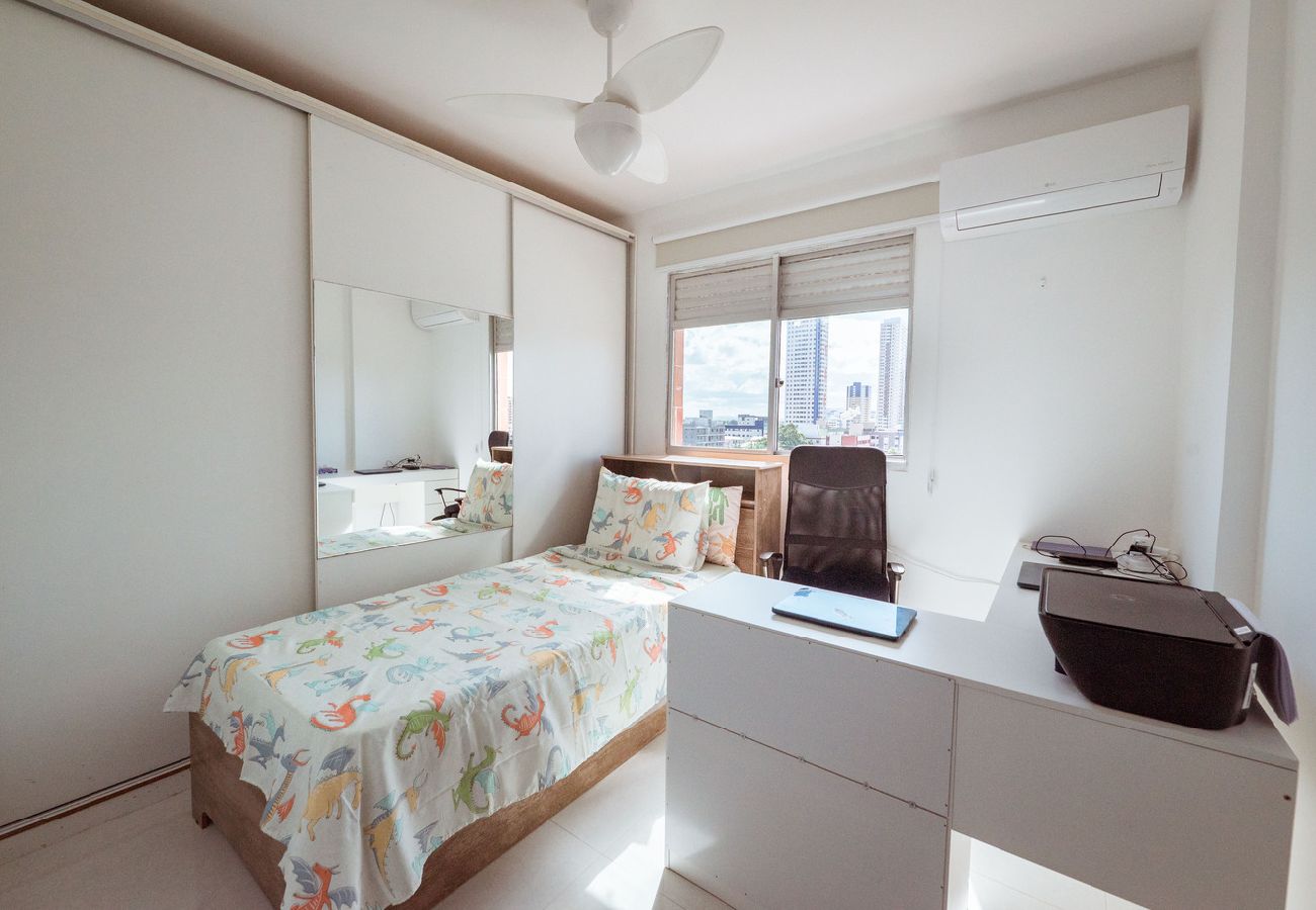 Apartamento em João Pessoa - Apto Pet-friendly c/ piscina, wi-fi, ar e garagem  Apartamento em João Pessoa - Apto Pet-friendly c/ piscina, wi-fi, ar e garagem