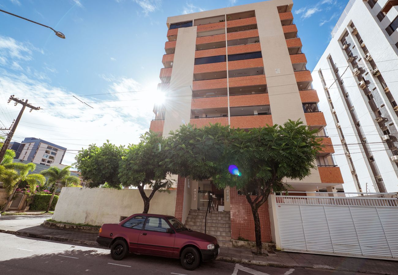 Apartamento em João Pessoa - Apto Pet-friendly c/ piscina, wi-fi, ar e garagem  Apartamento em João Pessoa - Apto Pet-friendly c/ piscina, wi-fi, ar e garagem