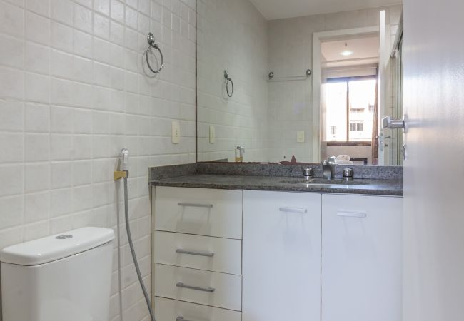 Apartamento em Rio de Janeiro - 12 minutos da praia de Copacabana | PL708  Apartamento em Rio de Janeiro - 12 minutos da praia de Copacabana | PL708