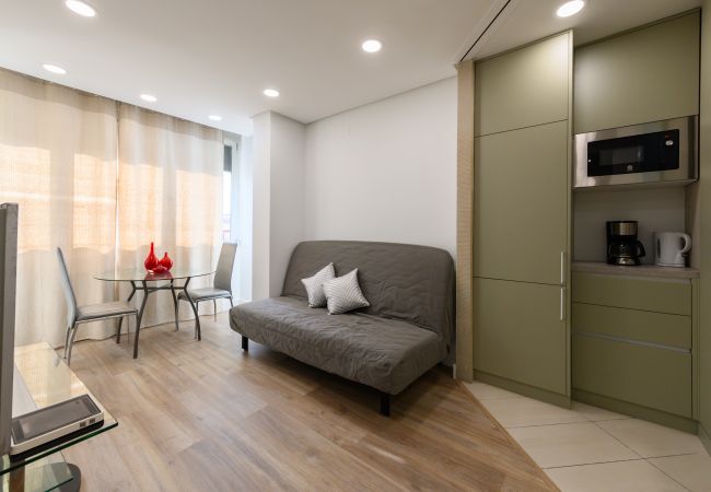 Apartamento em Madrid - Encantador piso de 2 dormitorios con vistas a la ciudad- Madrid .Temporal Apartamento em Madrid - Encantador piso de 2 dormitorios con vistas a la ciudad- Madrid .Temporal