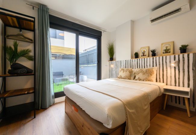 Estúdio em San Sebastián de los Reyes - Estudio con terraza privada y piscina -gimnasio- coworking en Madrid.Temporal  Estúdio em San Sebastián de los Reyes - Estudio con terraza privada y piscina -gimnasio- coworking en Madrid.Temporal