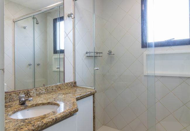 Apartamento em Rio de Janeiro - Apartamento em Botafogo com varanda | GSV301 Apartamento em Rio de Janeiro - Apartamento em Botafogo com varanda | GSV301