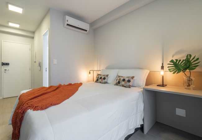 Estúdio em São Paulo - YCP 704 Piscina, varanda e academia Estúdio em São Paulo - YCP 704 Piscina, varanda e academia