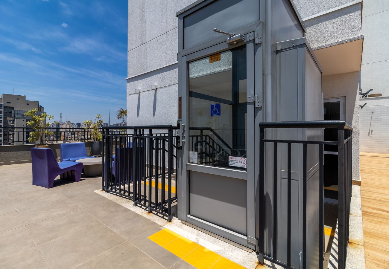 Estúdio em São Paulo - YCP 704 Piscina, varanda e academia Estúdio em São Paulo - YCP 704 Piscina, varanda e academia