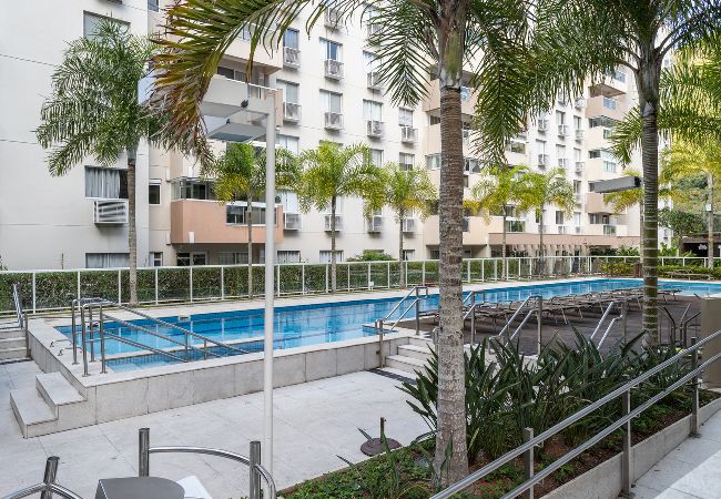 Apartamento em Rio de Janeiro - Apto c/ Piscina e Quadras no Recreio Apartamento em Rio de Janeiro - Apto c/ Piscina e Quadras no Recreio