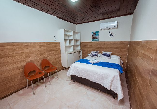 Casa em Cabedelo - Casa c 4 suítes, Piscina, Churrasqueira e Garagem Casa em Cabedelo - Casa c 4 suítes, Piscina, Churrasqueira e Garagem