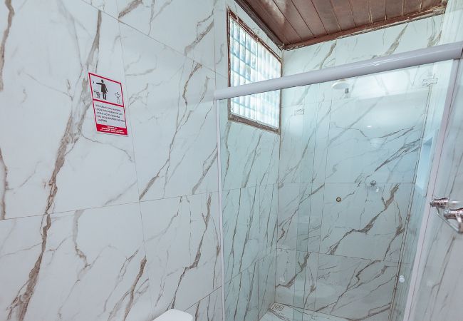 Casa em Cabedelo - Casa c 4 suítes, Piscina, Churrasqueira e Garagem Casa em Cabedelo - Casa c 4 suítes, Piscina, Churrasqueira e Garagem