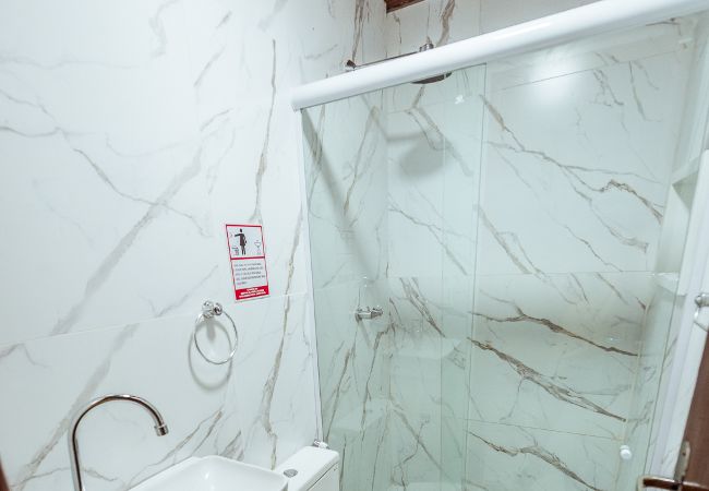 Casa em Cabedelo - Casa c 4 suítes, Piscina, Churrasqueira e Garagem Casa em Cabedelo - Casa c 4 suítes, Piscina, Churrasqueira e Garagem