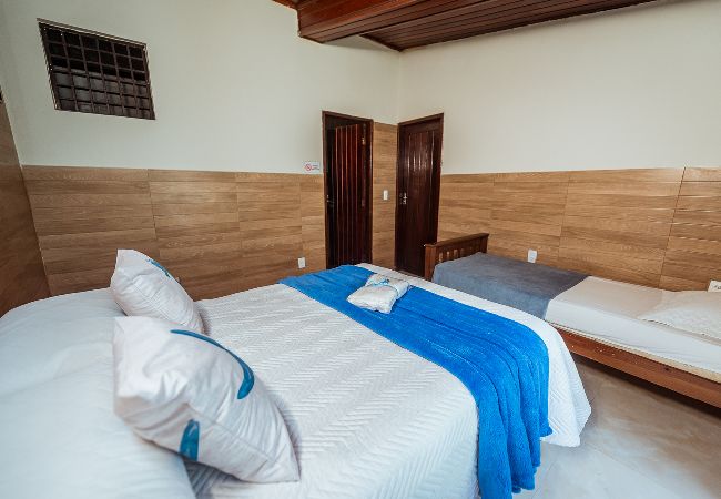 Casa em Cabedelo - Casa c 4 suítes, Piscina, Churrasqueira e Garagem Casa em Cabedelo - Casa c 4 suítes, Piscina, Churrasqueira e Garagem