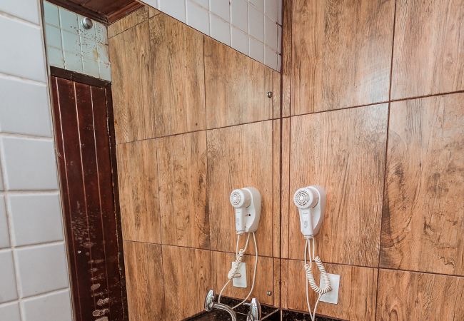 Casa em Cabedelo - Casa c 4 suítes, Piscina, Churrasqueira e Garagem Casa em Cabedelo - Casa c 4 suítes, Piscina, Churrasqueira e Garagem