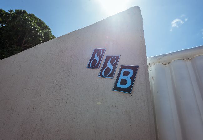 Casa em Cabedelo - Casa c 4 suítes, Piscina, Churrasqueira e Garagem Casa em Cabedelo - Casa c 4 suítes, Piscina, Churrasqueira e Garagem
