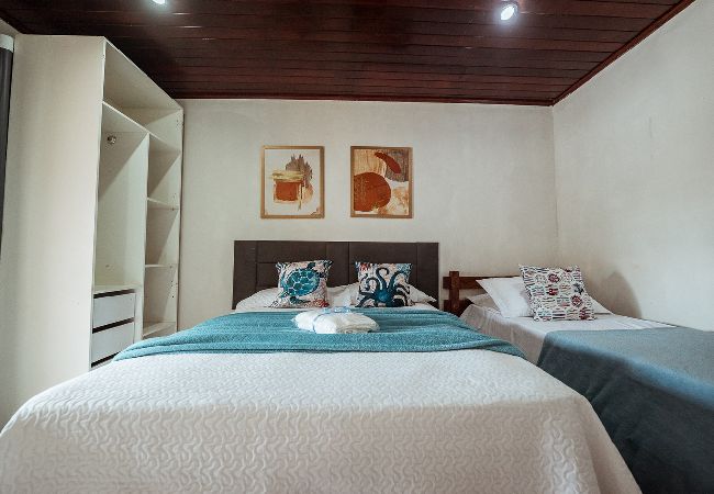 Casa em Cabedelo - Casa c 5 suítes, Piscina, Churrasqueira e Sinuca Casa em Cabedelo - Casa c 5 suítes, Piscina, Churrasqueira e Sinuca
