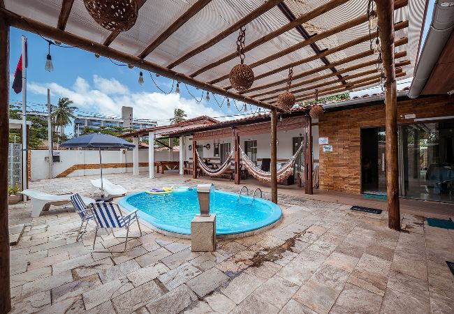 Casa em Cabedelo - Casa c 5 suítes, Piscina, Churrasqueira e Sinuca Casa em Cabedelo - Casa c 5 suítes, Piscina, Churrasqueira e Sinuca