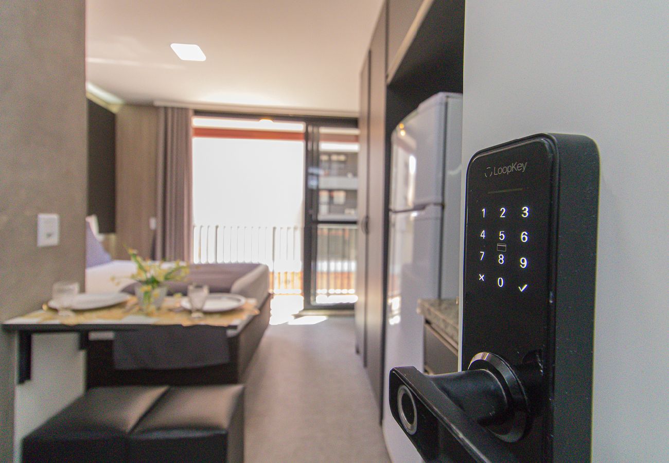 Apartamento em São Paulo - Loft próximo ao metrô com academia na Vila Mariana Apartamento em São Paulo - Loft próximo ao metrô com academia na Vila Mariana