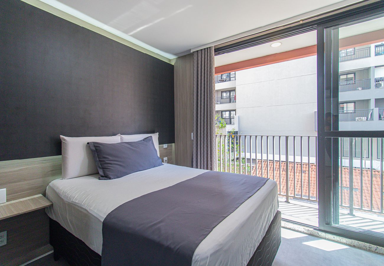 Apartamento em São Paulo - Loft a 10min do metrô c Academia - Vila Mariana Apartamento em São Paulo - Loft a 10min do metrô c Academia - Vila Mariana