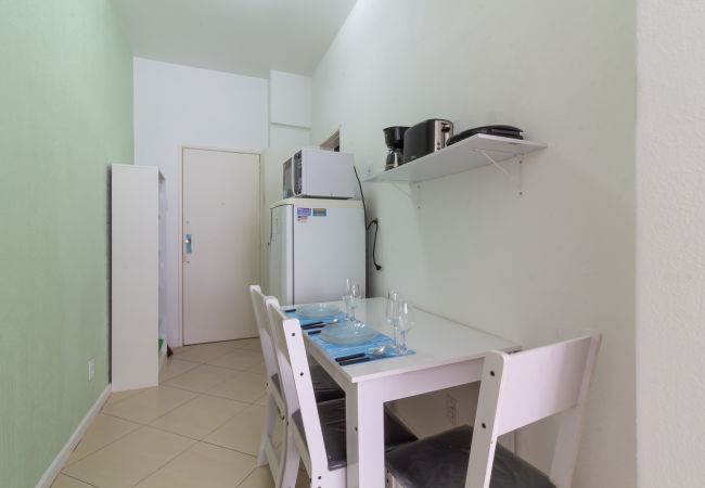 Apartamento em Rio de Janeiro - 6 minutos da praia de Copacabana | NSC904B Apartamento em Rio de Janeiro - 6 minutos da praia de Copacabana | NSC904B