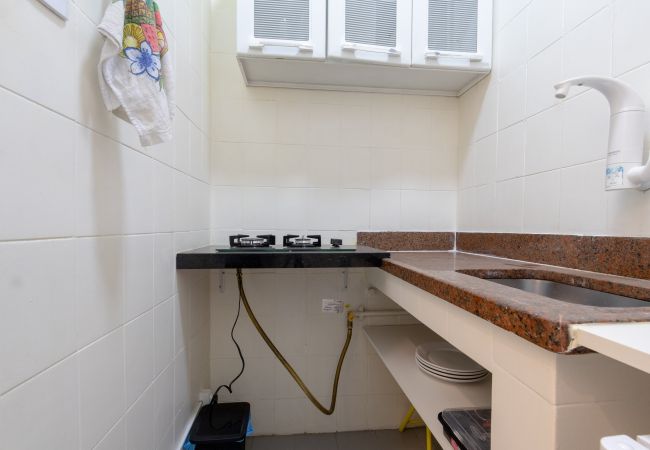 Apartamento em Rio de Janeiro - PLA718| Studio na quadra da praia de Copacabana Apartamento em Rio de Janeiro - PLA718| Studio na quadra da praia de Copacabana