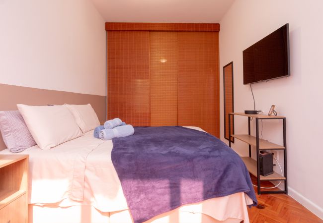 Apartamento em Rio de Janeiro - PLA718| Studio na quadra da praia de Copacabana Apartamento em Rio de Janeiro - PLA718| Studio na quadra da praia de Copacabana