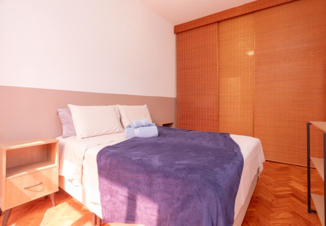 Apartamento em Rio de Janeiro - PLA718| Studio na quadra da praia de Copacabana Apartamento em Rio de Janeiro - PLA718| Studio na quadra da praia de Copacabana