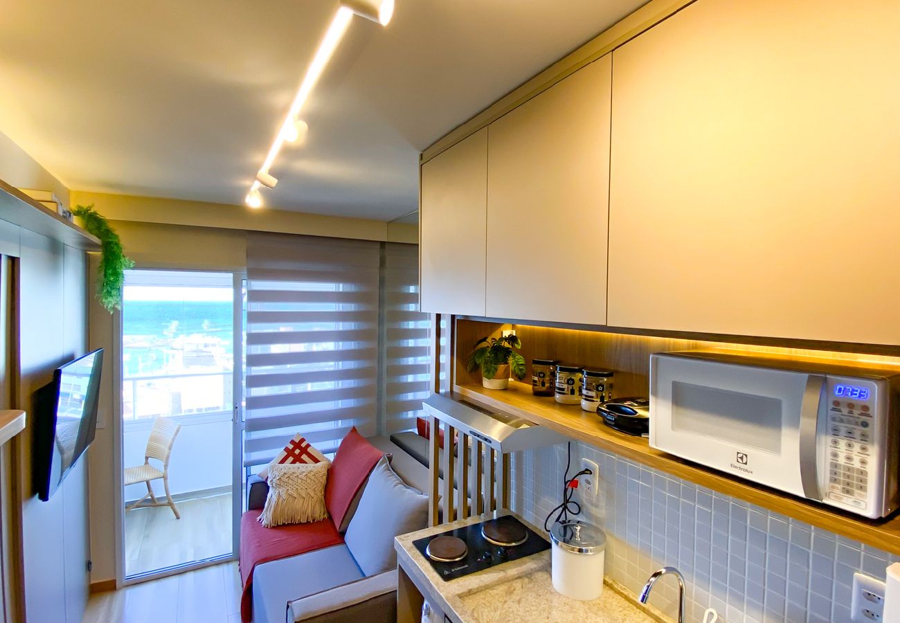 Apartamento em Salvador - Flat Beira-Mar com Varanda, Piscina e Academia Apartamento em Salvador - Flat Beira-Mar com Varanda, Piscina e Academia