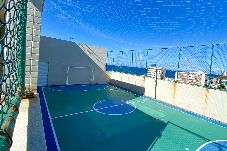 Apartamento em Salvador - Flat Beira-Mar com Varanda, Piscina e Academia