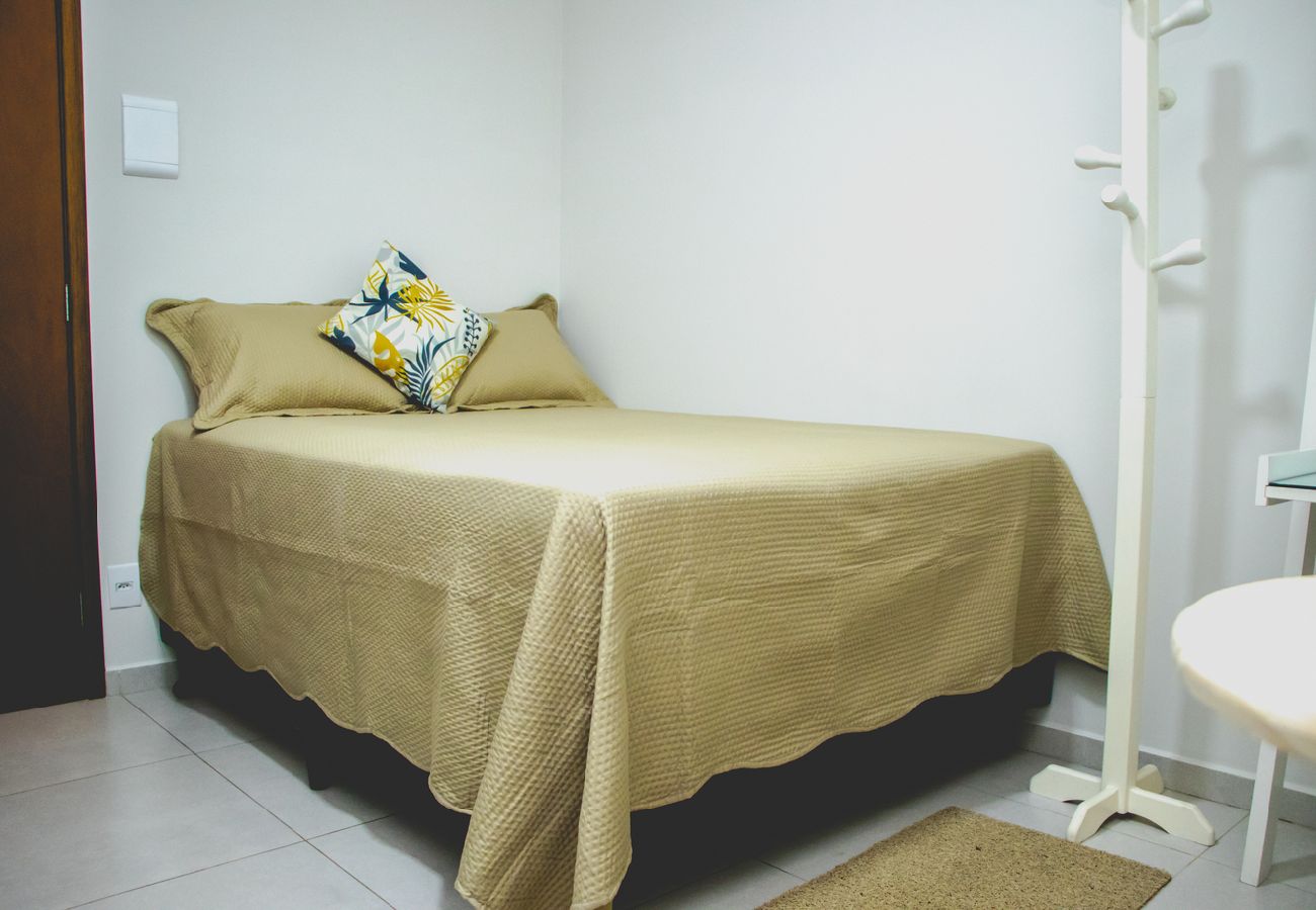 Apartamento em Itajubá - Ótima kitnet prox à UNIFEI com Wi-Fi e Smart TV Apartamento em Itajubá - Ótima kitnet prox à UNIFEI com Wi-Fi e Smart TV