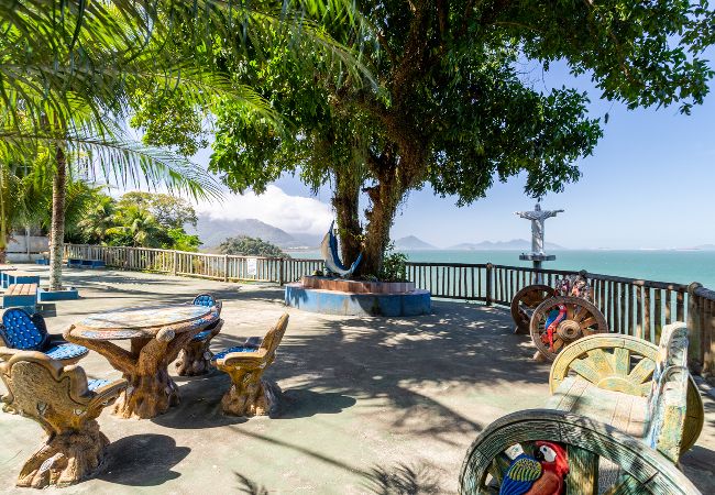 Apartamento em Mangaratiba - Loft com varanda e vista para o mar em Mangaratiba Apartamento em Mangaratiba - Loft com varanda e vista para o mar em Mangaratiba