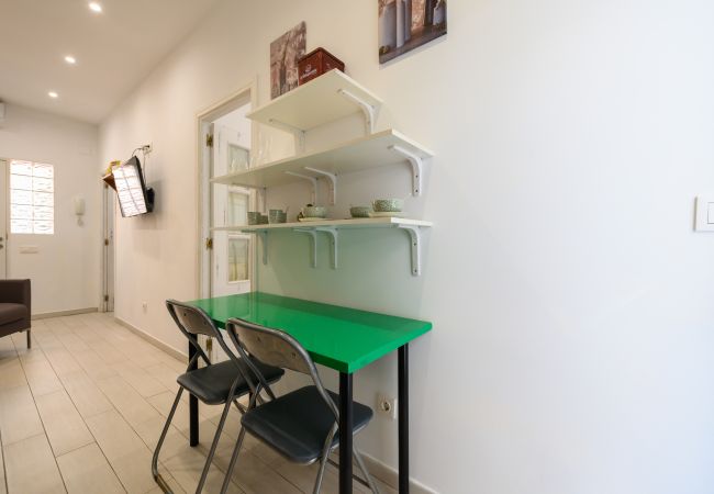 Apartamento em Madrid - Acogedor Piso con Terraza y Espacios para Teletrabajo en Madrid  Apartamento em Madrid - Acogedor Piso con Terraza y Espacios para Teletrabajo en Madrid
