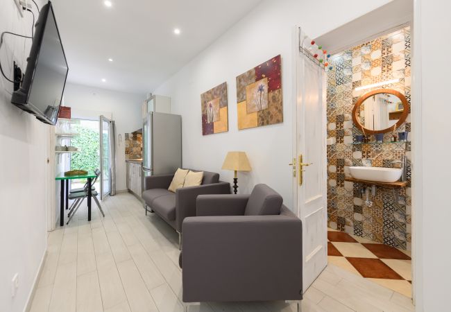 Apartamento em Madrid - Acogedor Piso con Terraza y Espacios para Teletrabajo en Madrid  Apartamento em Madrid - Acogedor Piso con Terraza y Espacios para Teletrabajo en Madrid