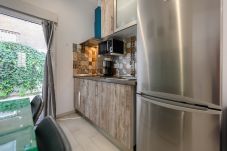Apartamento em Madrid - Acogedor Piso con Terraza y Espacios para Teletrabajo en Madrid 