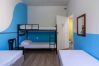Quarto em Rio de Janeiro - Hostel Leblon - quarto privativo 4 camas