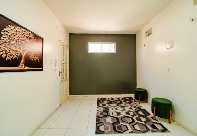 Apartamento em Fortaleza - Flat para 2 Pessoas a poucos metros do Aeroporto Apartamento em Fortaleza - Flat para 2 Pessoas a poucos metros do Aeroporto