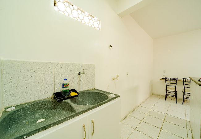 Apartamento em Fortaleza - Flat para 2 Pessoas a poucos metros do Aeroporto Apartamento em Fortaleza - Flat para 2 Pessoas a poucos metros do Aeroporto