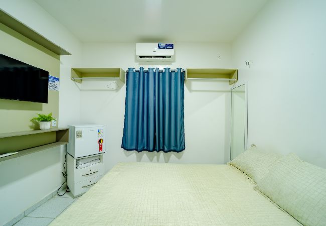 Apartamento em Fortaleza - Flat com Wi-Fi a Poucos Metros do Aeroporto Apartamento em Fortaleza - Flat com Wi-Fi a Poucos Metros do Aeroporto