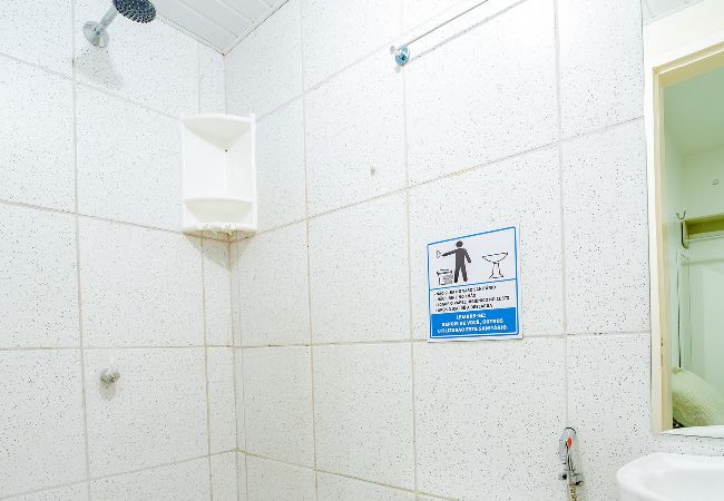 Apartamento em Fortaleza - Flat com Wi-Fi a Poucos Metros do Aeroporto Apartamento em Fortaleza - Flat com Wi-Fi a Poucos Metros do Aeroporto