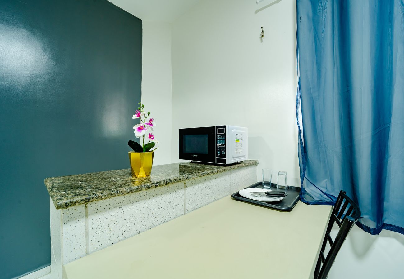 Apartamento em Fortaleza - Flat com Wi-Fi a Poucos Metros do Aeroporto Apartamento em Fortaleza - Flat com Wi-Fi a Poucos Metros do Aeroporto