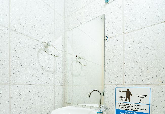 Apartamento em Fortaleza - Flat c Wi-Fi e Ar-condicionado Perto do Aeroporto Apartamento em Fortaleza - Flat c Wi-Fi e Ar-condicionado Perto do Aeroporto