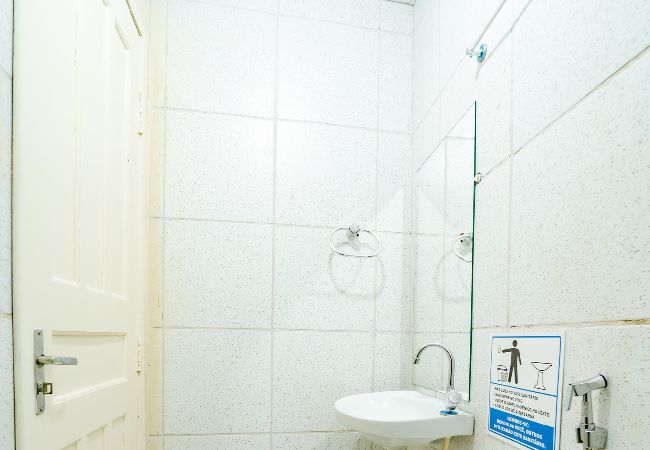 Apartamento em Fortaleza - Flat c Wi-Fi e Ar-condicionado Perto do Aeroporto Apartamento em Fortaleza - Flat c Wi-Fi e Ar-condicionado Perto do Aeroporto