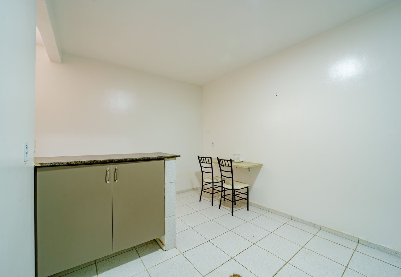 Apartamento em Fortaleza - Flat c Wi-Fi e Ar-condicionado Perto do Aeroporto Apartamento em Fortaleza - Flat c Wi-Fi e Ar-condicionado Perto do Aeroporto