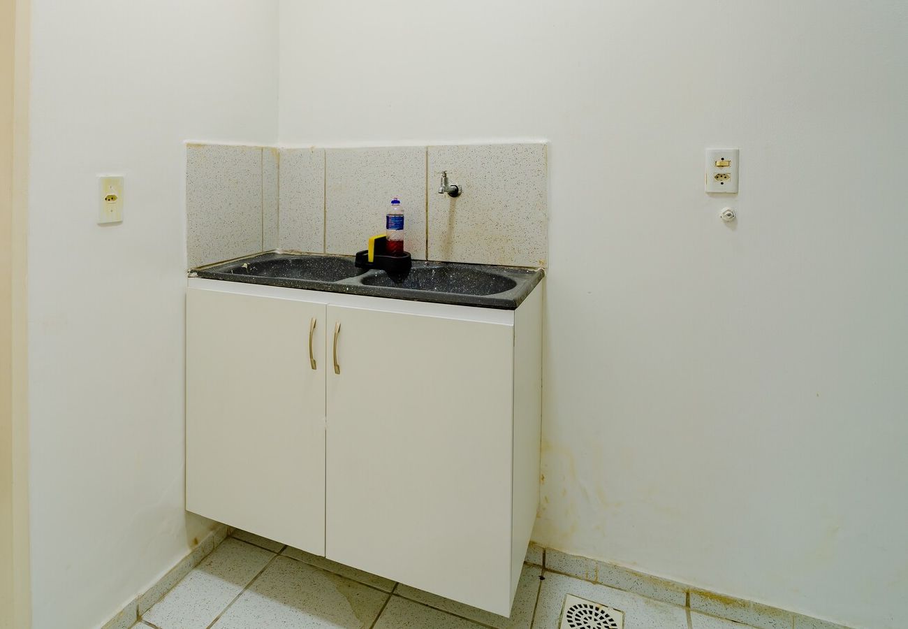 Apartamento em Fortaleza - Flat c Wi-Fi e Ar-condicionado Perto do Aeroporto Apartamento em Fortaleza - Flat c Wi-Fi e Ar-condicionado Perto do Aeroporto