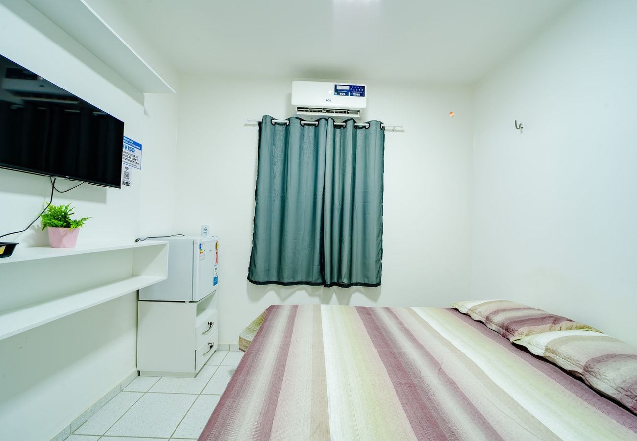 Apartamento em Fortaleza - Flat c Wi-Fi e Smart TV Perto do Aeroporto Apartamento em Fortaleza - Flat c Wi-Fi e Smart TV Perto do Aeroporto