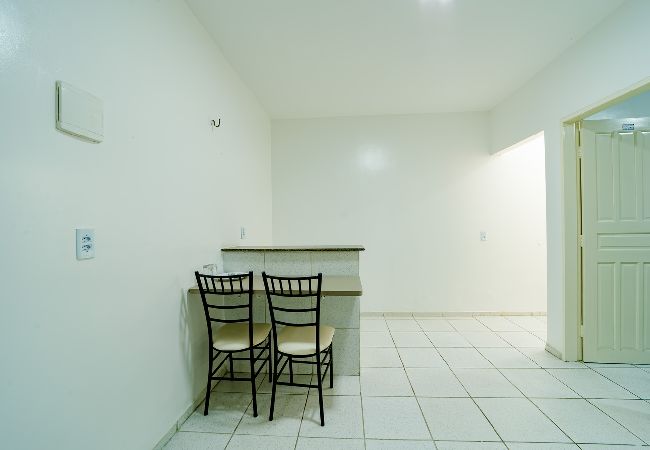 Apartamento em Fortaleza - Flat com Wi-Fi próximo ao Aeroporto Apartamento em Fortaleza - Flat com Wi-Fi próximo ao Aeroporto